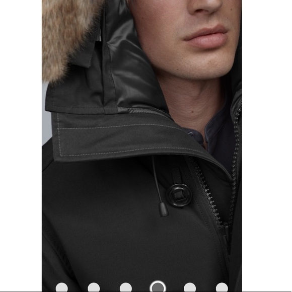 ✨✨SOLD!!✨✨Canada Goose CHATEAU PARKA BLACK LABEL - Picture 5 of 14